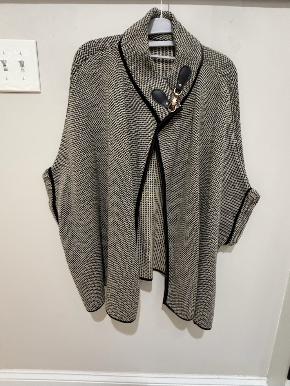 Dollman Sleeved Cape Jacket - Classy, Elegant, Old Money, Country Club Polo OSFM